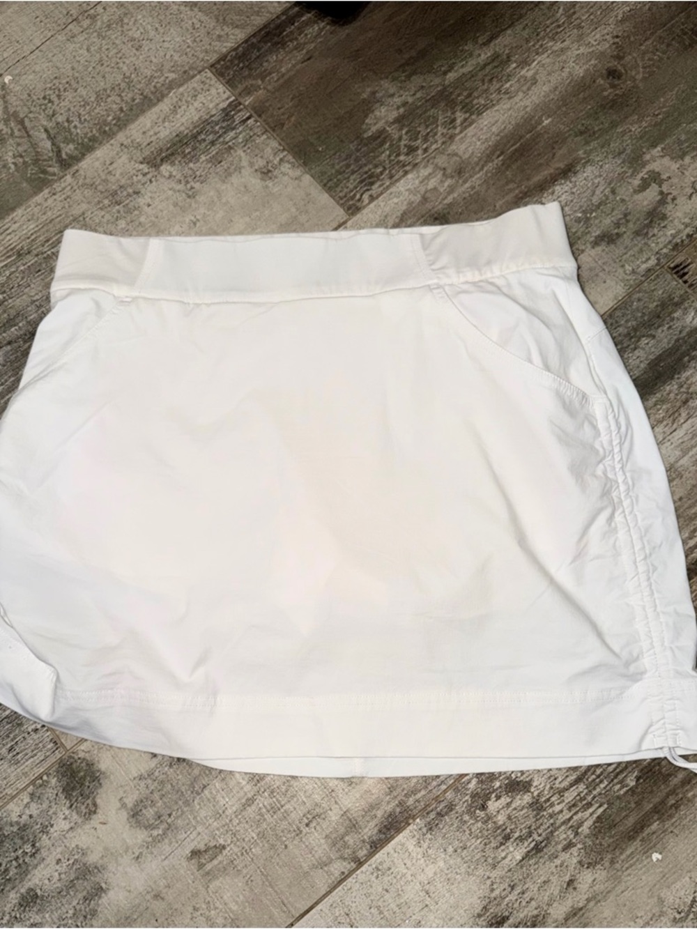 Columbia White Women’s Sport Skort (SKU 5025)